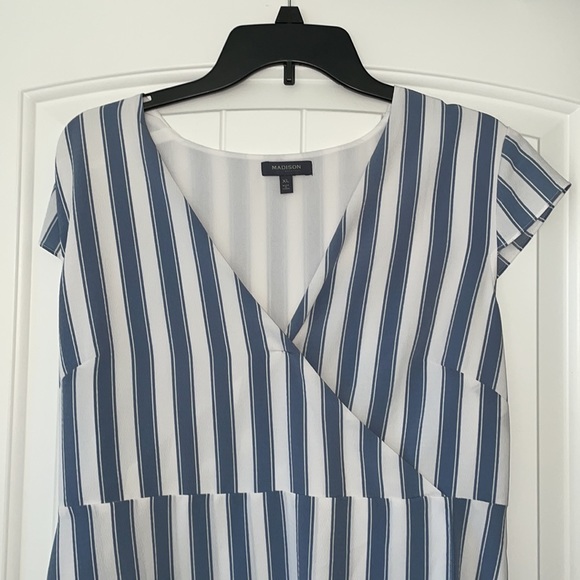 striped midi dress - Picture 2 of 4